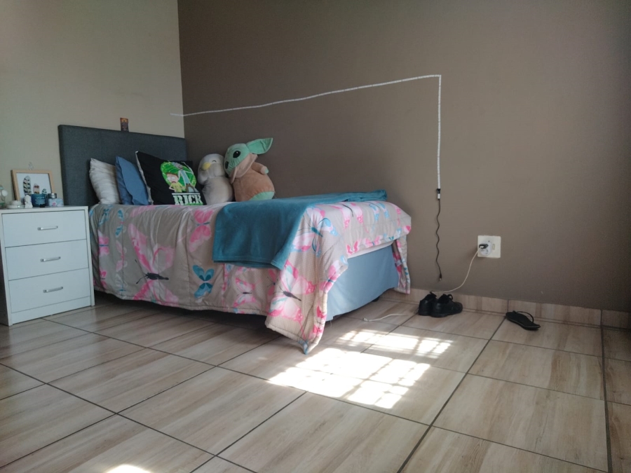 3 Bedroom Property for Sale in Harmelia Gauteng