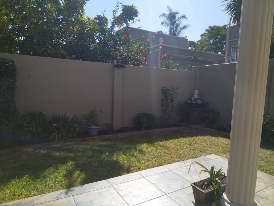 2 Bedroom Property for Sale in Eden Glen Gauteng