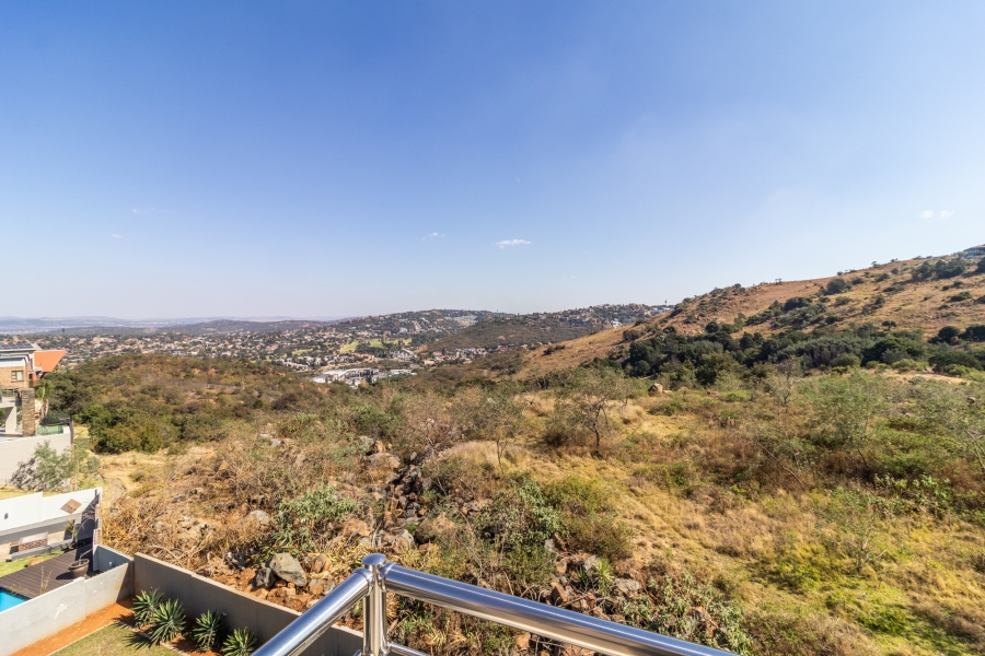 5 Bedroom Property for Sale in Bassonia Estate Gauteng