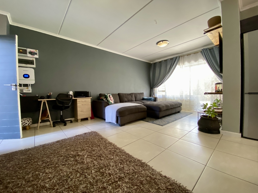 3 Bedroom Property for Sale in Greenstone Hill Gauteng