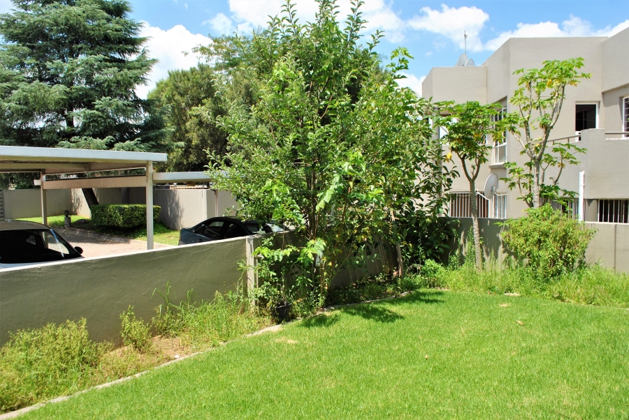 3 Bedroom Property for Sale in Halfway Gardens Gauteng