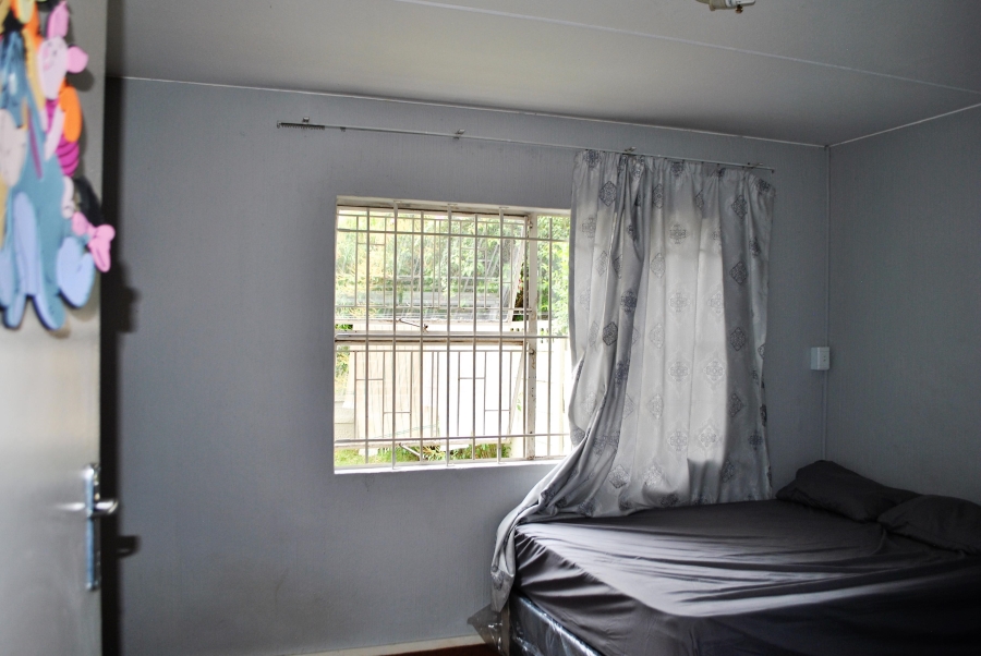 2 Bedroom Property for Sale in Vorna Valley Gauteng