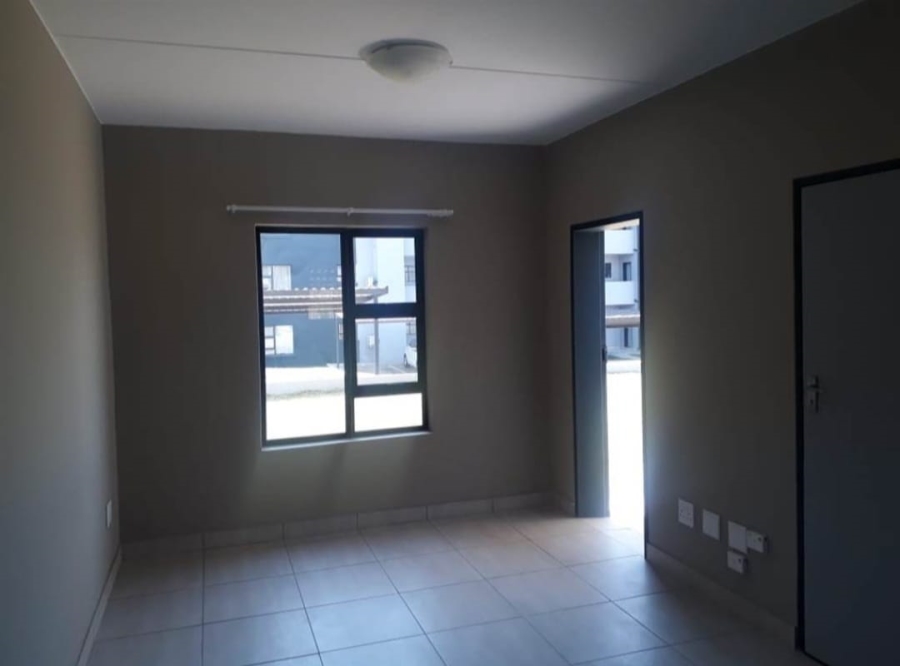 1 Bedroom Property for Sale in Glen Austin Gauteng