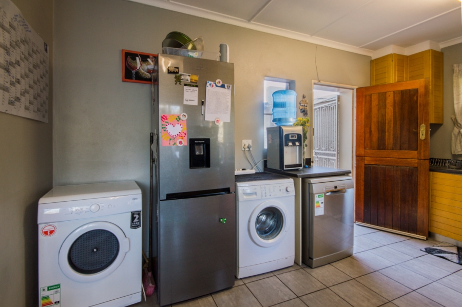 4 Bedroom Property for Sale in Harmelia Gauteng