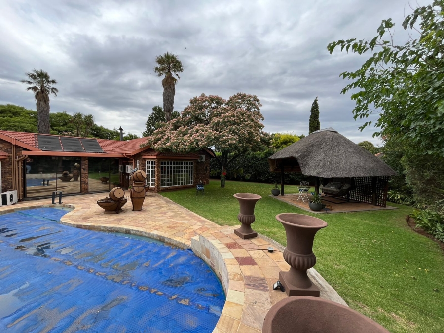 3 Bedroom Property for Sale in Sunward Park Gauteng