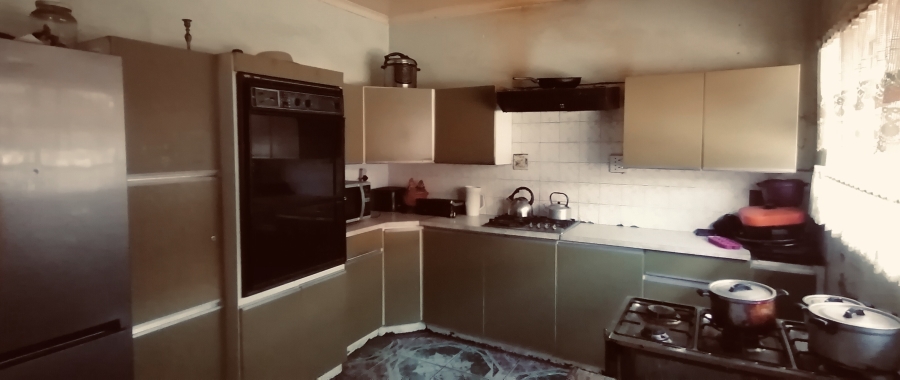 8 Bedroom Property for Sale in Withok Estate Gauteng