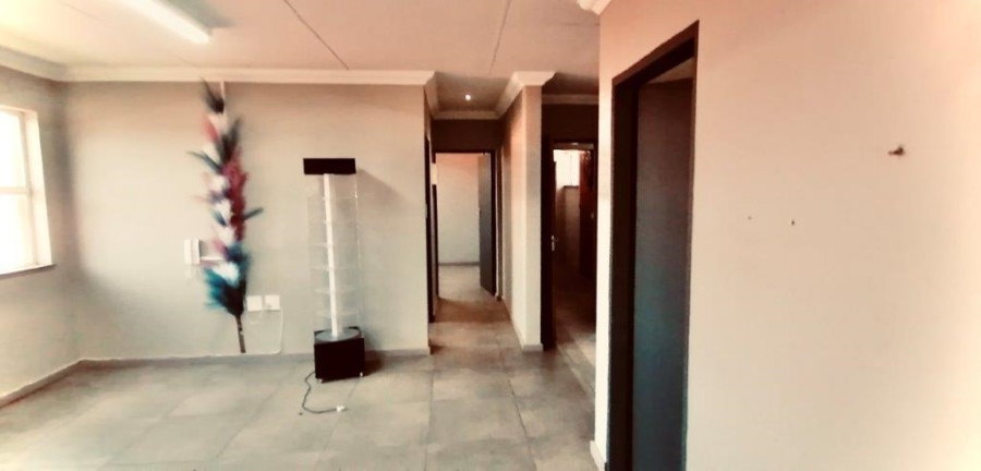 To Let commercial Property for Rent in Geduld Ext 1 Gauteng