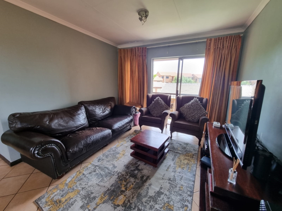 2 Bedroom Property for Sale in Eco Park Gauteng