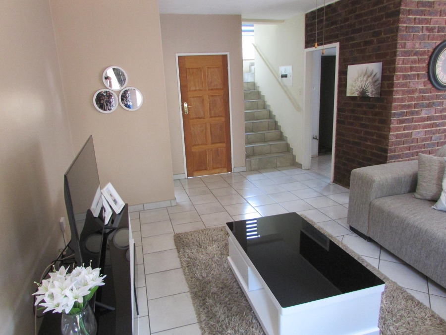 2 Bedroom Property for Sale in Westonaria Gauteng