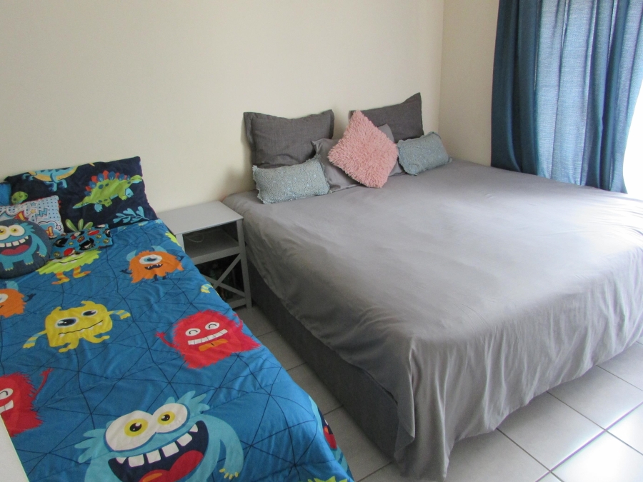 2 Bedroom Property for Sale in Westonaria Gauteng