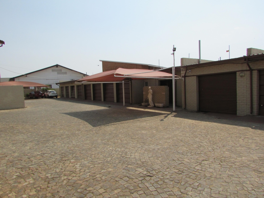 2 Bedroom Property for Sale in Westonaria Gauteng