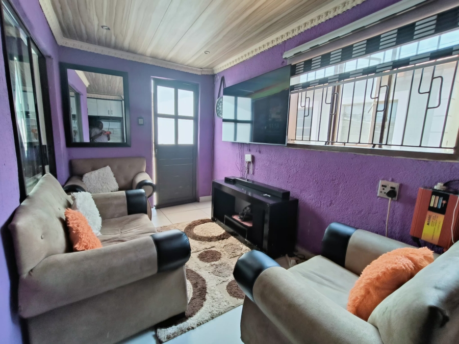 3 Bedroom Property for Sale in Bram Fischerville Gauteng