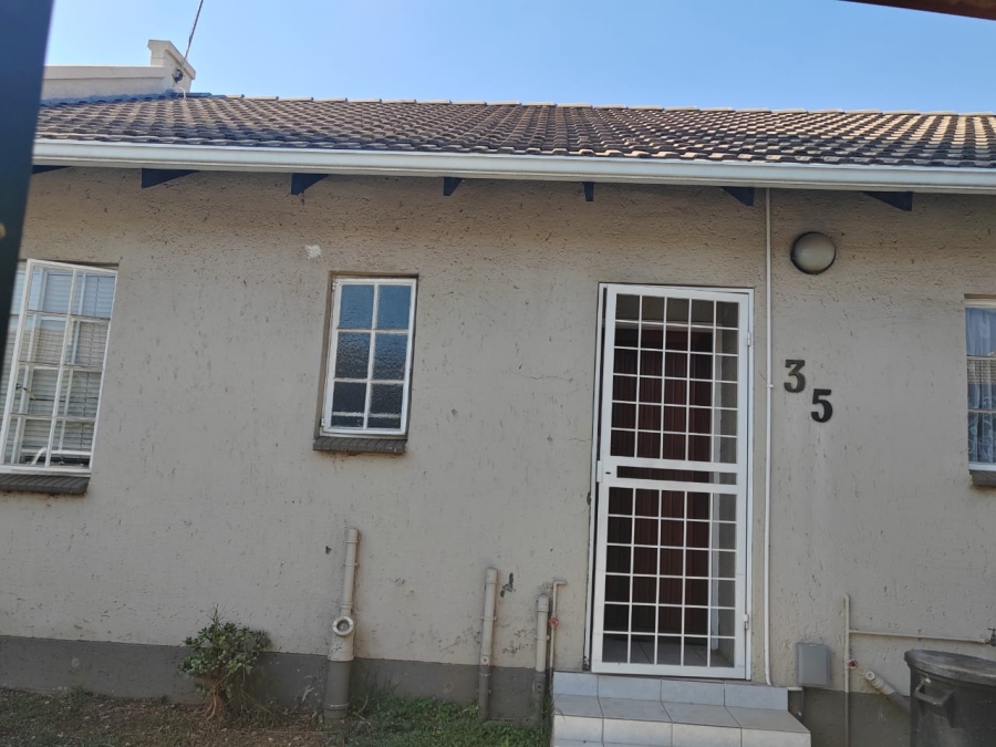 2 Bedroom Property for Sale in Bartlett Gauteng