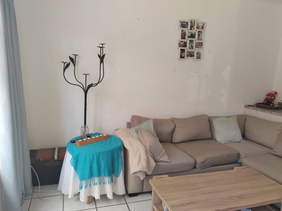 2 Bedroom Property for Sale in Bartlett Gauteng