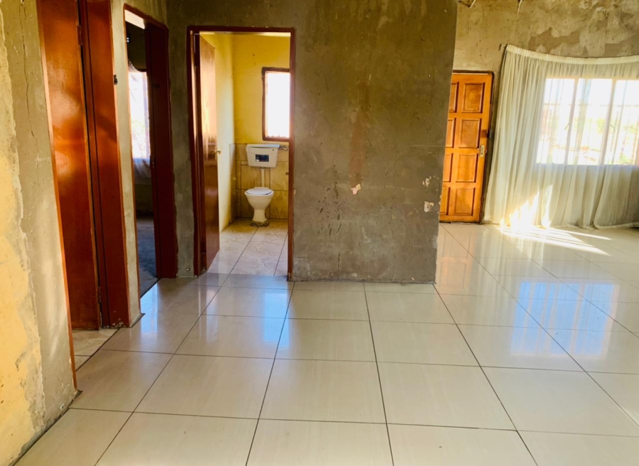 2 Bedroom Property for Sale in Geluksdal Gauteng