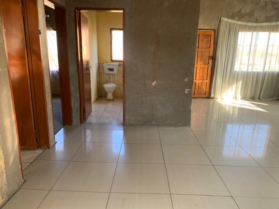 2 Bedroom Property for Sale in Geluksdal Gauteng