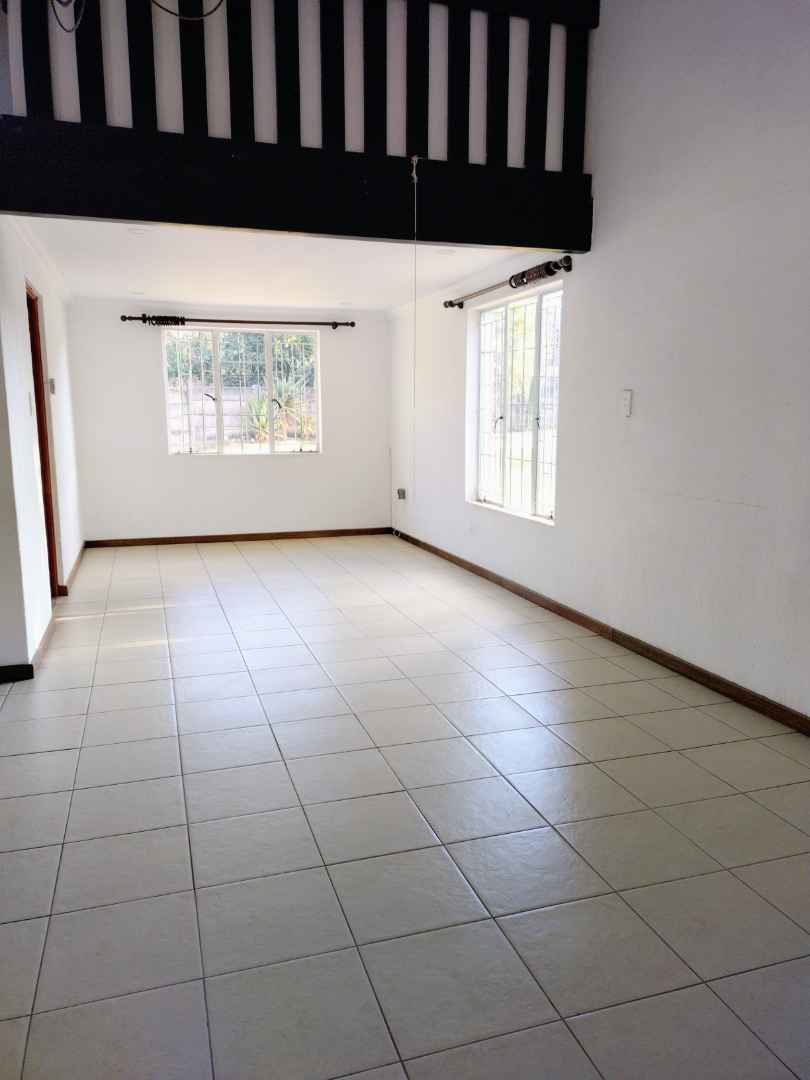 To Let 3 Bedroom Property for Rent in Buccleuch Gauteng