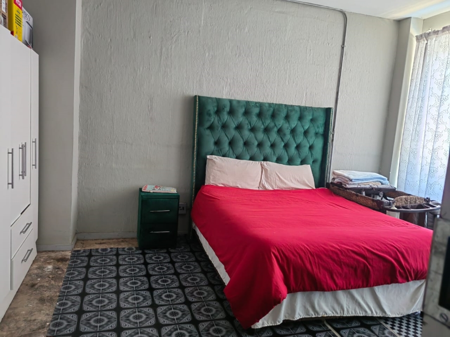 1 Bedroom Property for Sale in Johannesburg Central Gauteng