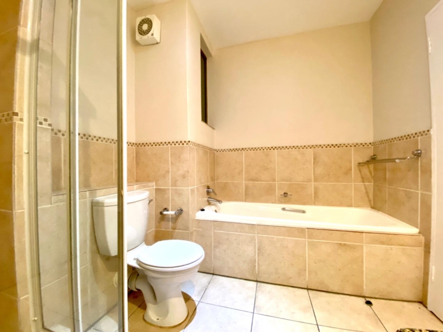 2 Bedroom Property for Sale in Morningside Gauteng