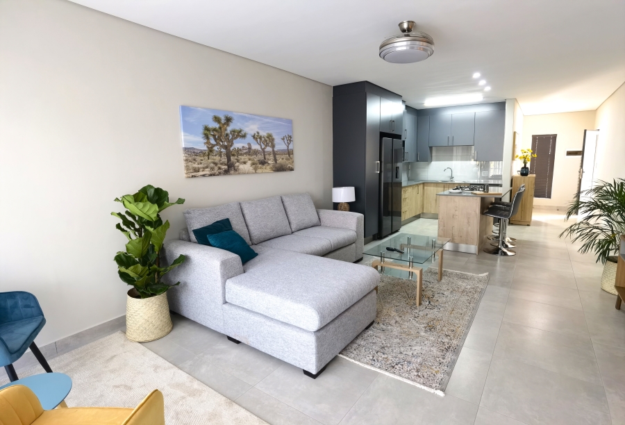 4 Bedroom Property for Sale in Die Hoewes Gauteng
