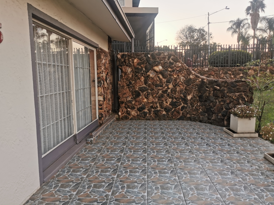 4 Bedroom Property for Sale in Erasmia Gauteng