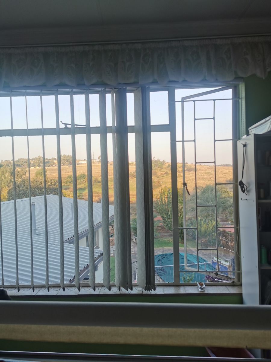 4 Bedroom Property for Sale in Erasmia Gauteng