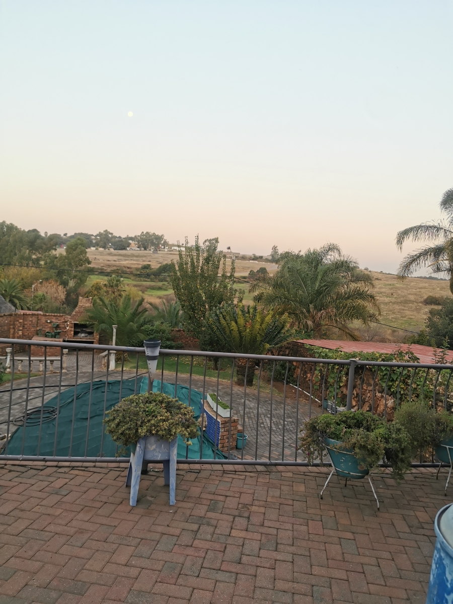 4 Bedroom Property for Sale in Erasmia Gauteng