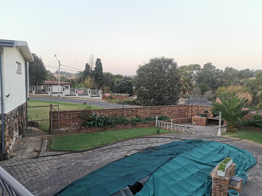 4 Bedroom Property for Sale in Erasmia Gauteng