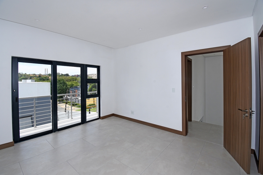 To Let 2 Bedroom Property for Rent in Strathavon Gauteng