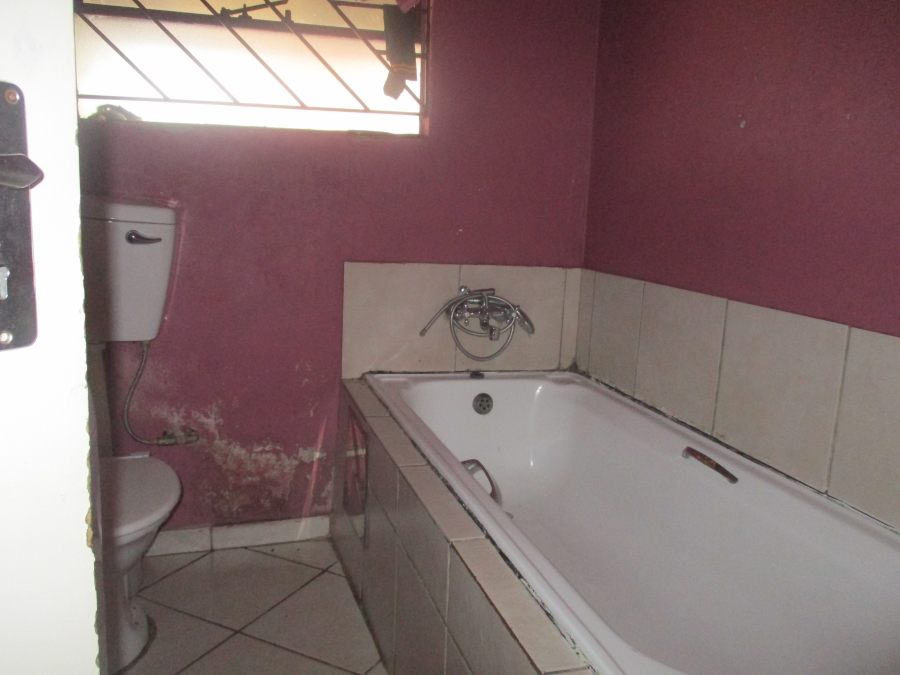 To Let 3 Bedroom Property for Rent in Goudrand Gauteng