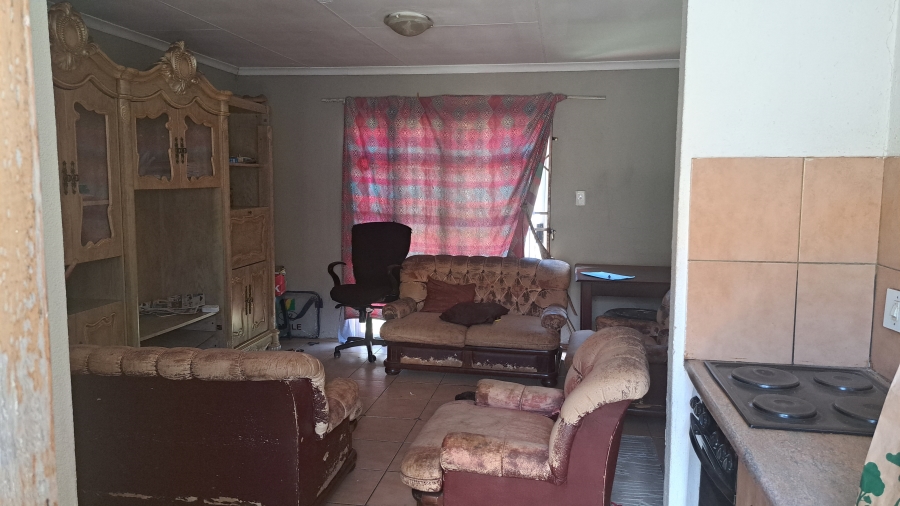 2 Bedroom Property for Sale in Dawn Park Gauteng