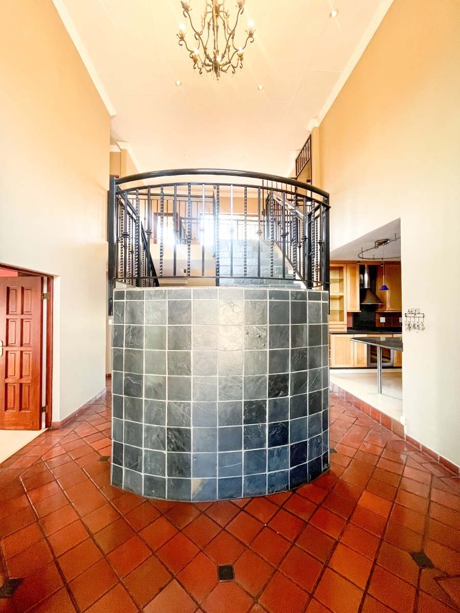 3 Bedroom Property for Sale in Highveld Gauteng
