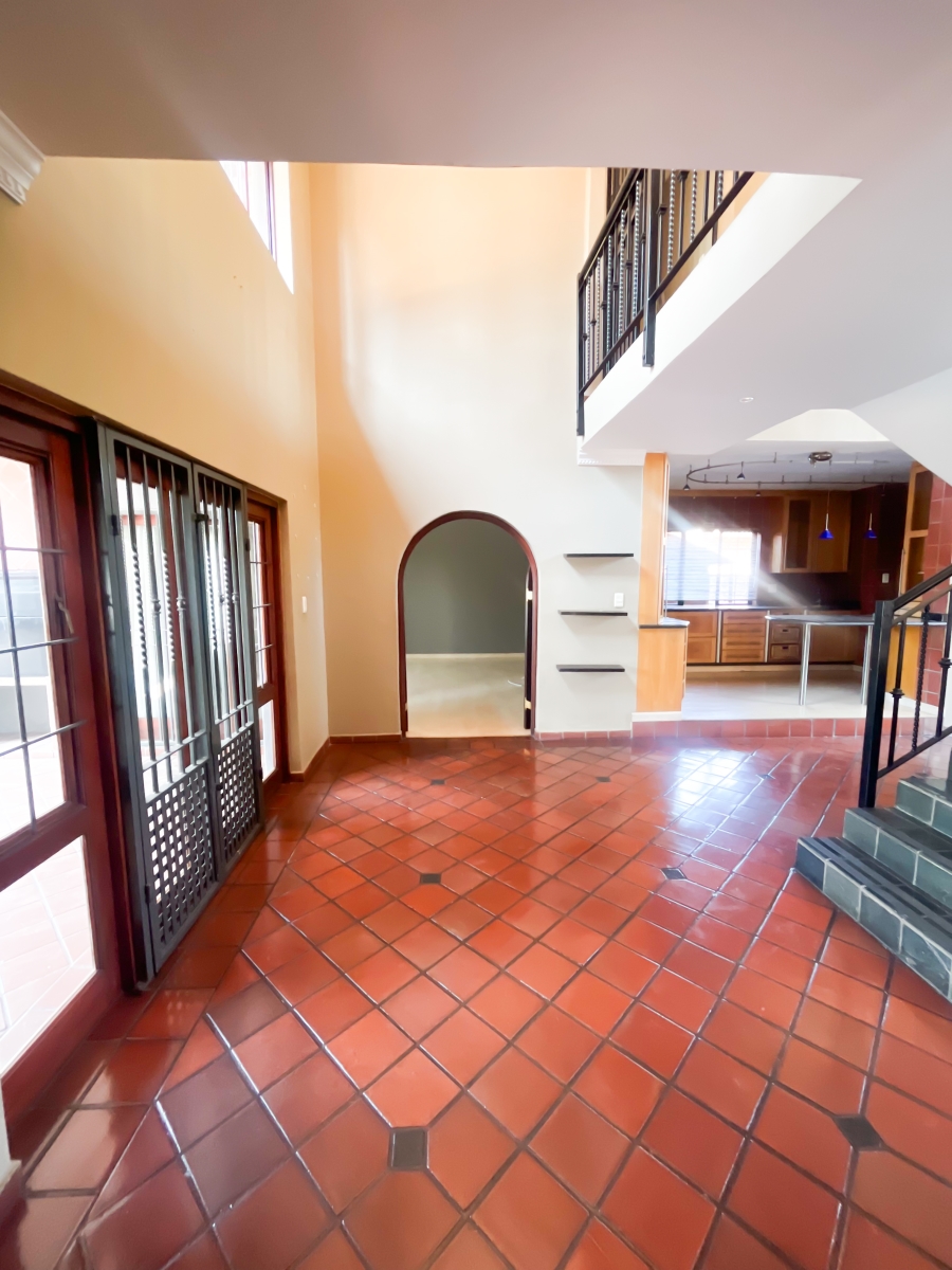 3 Bedroom Property for Sale in Highveld Gauteng
