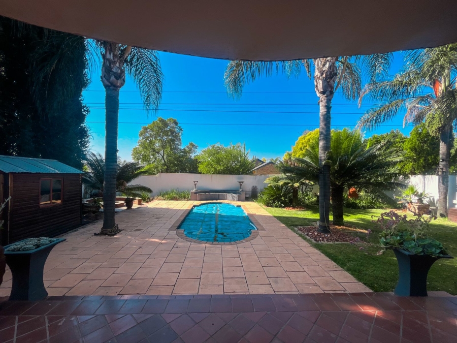 3 Bedroom Property for Sale in Highveld Gauteng