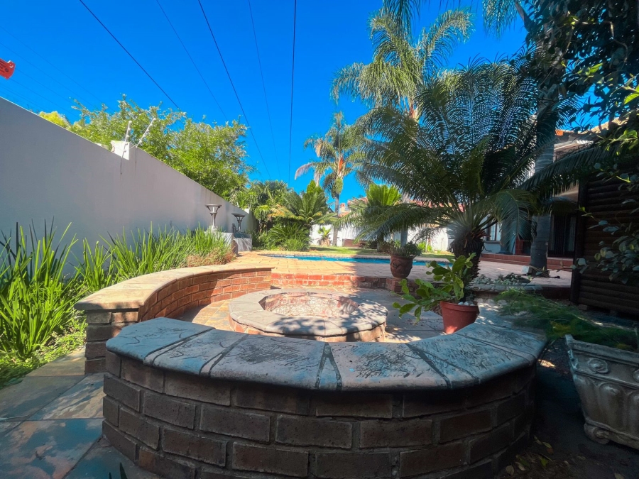 3 Bedroom Property for Sale in Highveld Gauteng