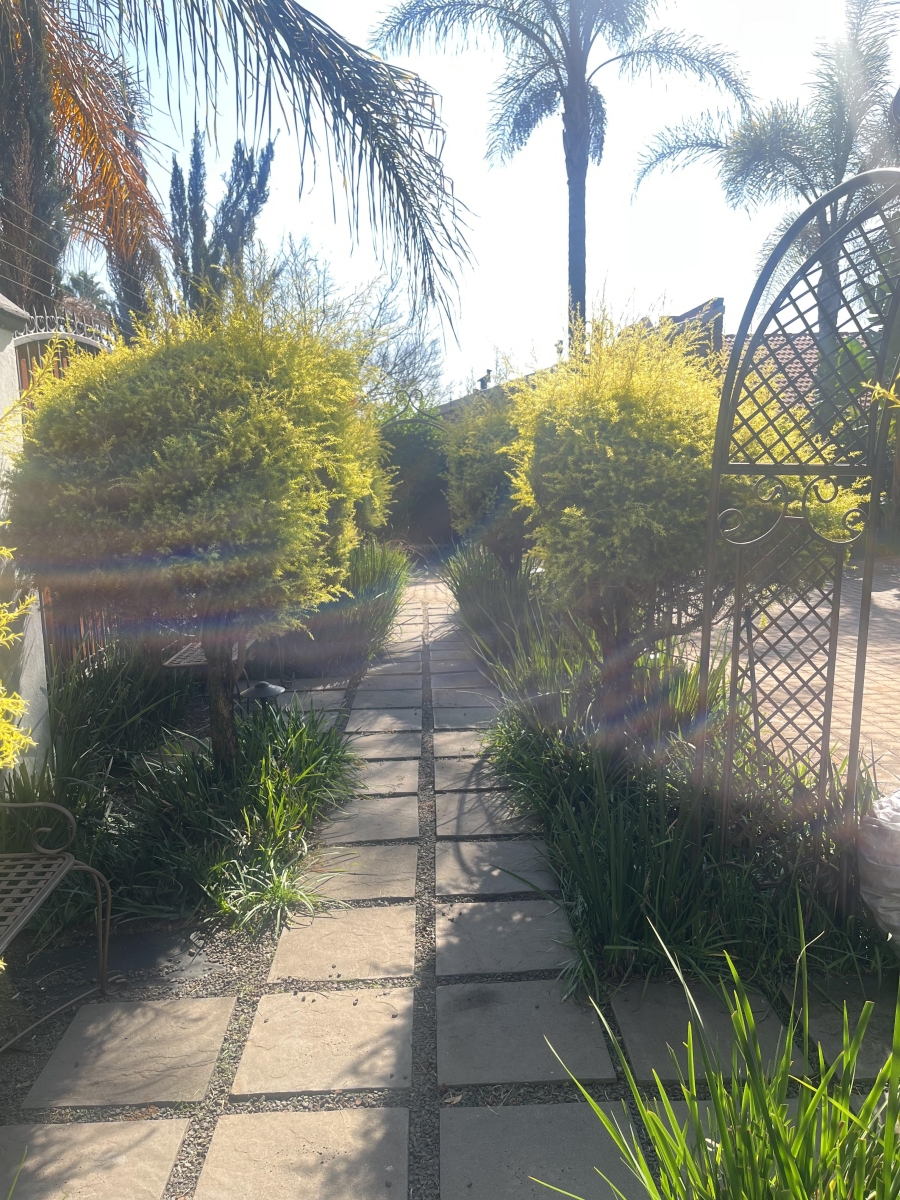 3 Bedroom Property for Sale in Highveld Gauteng