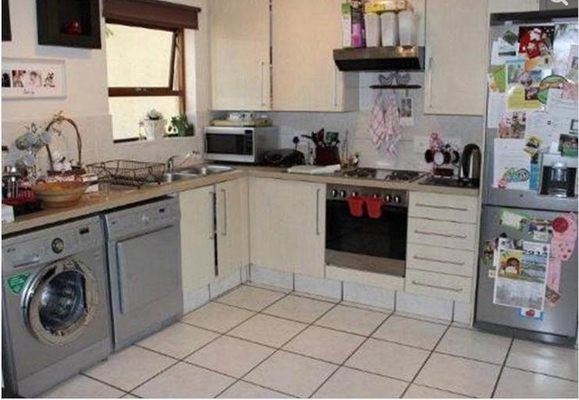 1 Bedroom Property for Sale in Broadacres Gauteng