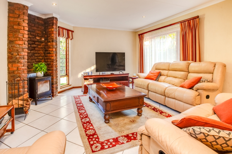 4 Bedroom Property for Sale in Bryanston Gauteng