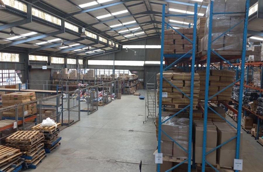 Commercial Property for Sale in Meadowdale Gauteng
