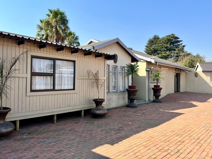 9 Bedroom Property for Sale in Rand Collieries Gauteng