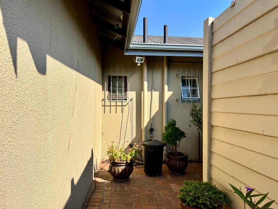 9 Bedroom Property for Sale in Rand Collieries Gauteng