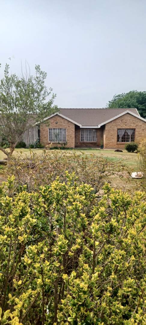 3 Bedroom Property for Sale in Kookrus Gauteng