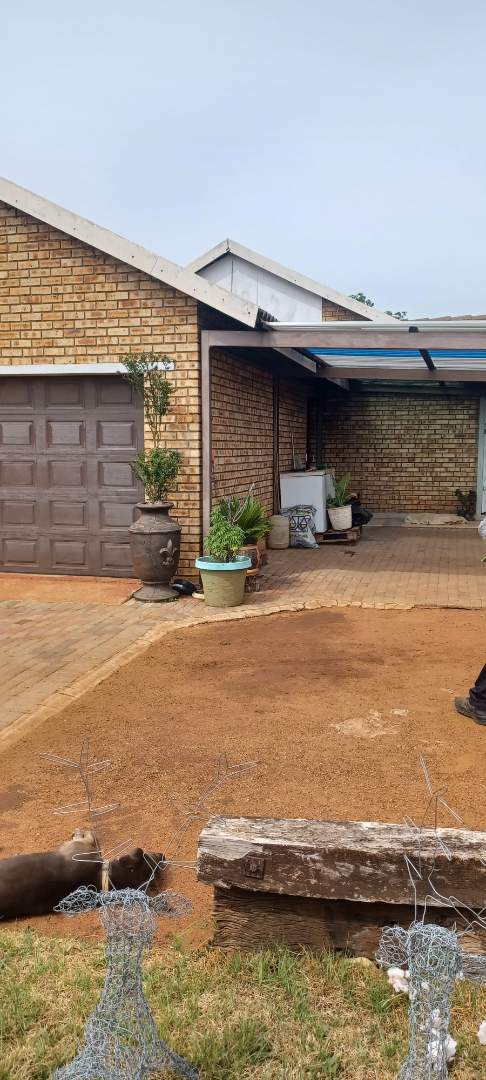 3 Bedroom Property for Sale in Kookrus Gauteng