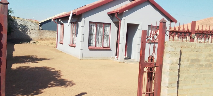 2 Bedroom Property for Sale in Mabopane Gauteng