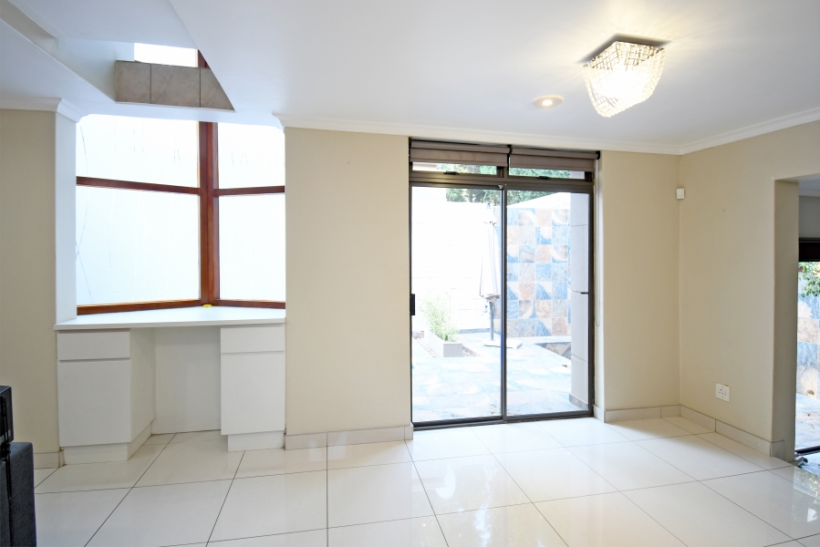 3 Bedroom Property for Sale in Houghton Estate Gauteng