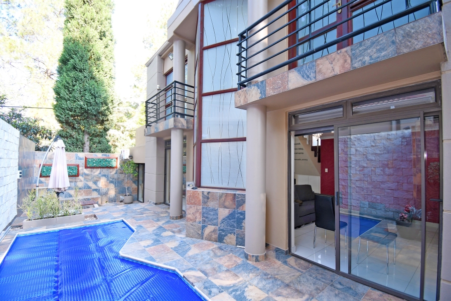 3 Bedroom Property for Sale in Houghton Estate Gauteng