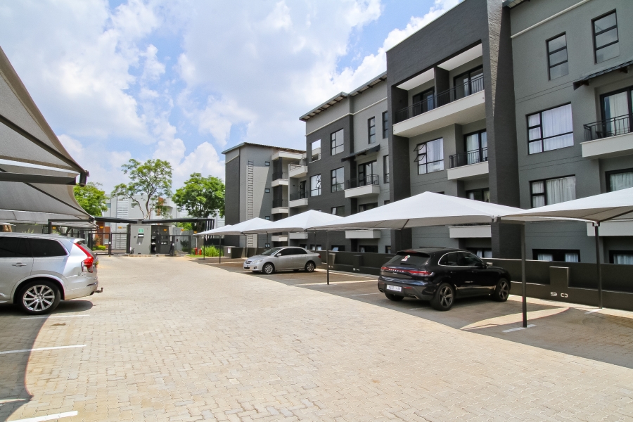 2 Bedroom Property for Sale in Waverley Gauteng