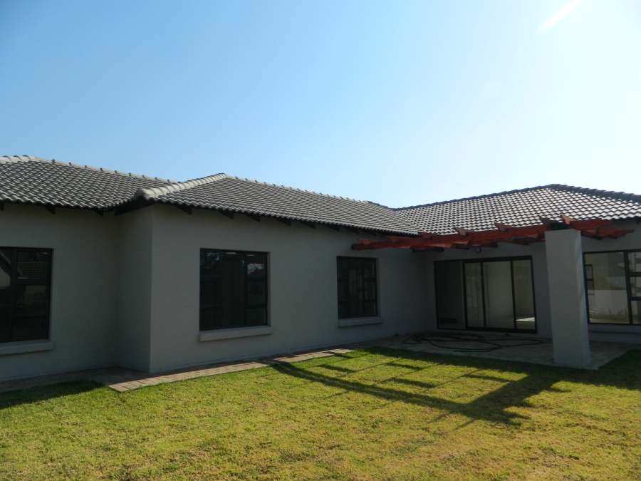 4 Bedroom Property for Sale in Silverwoods Country Estate Gauteng