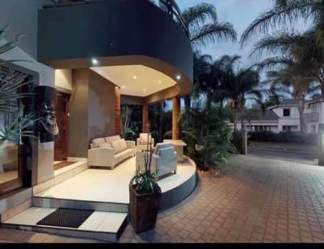 7 Bedroom Property for Sale in Silver Lakes Golf Estate Gauteng