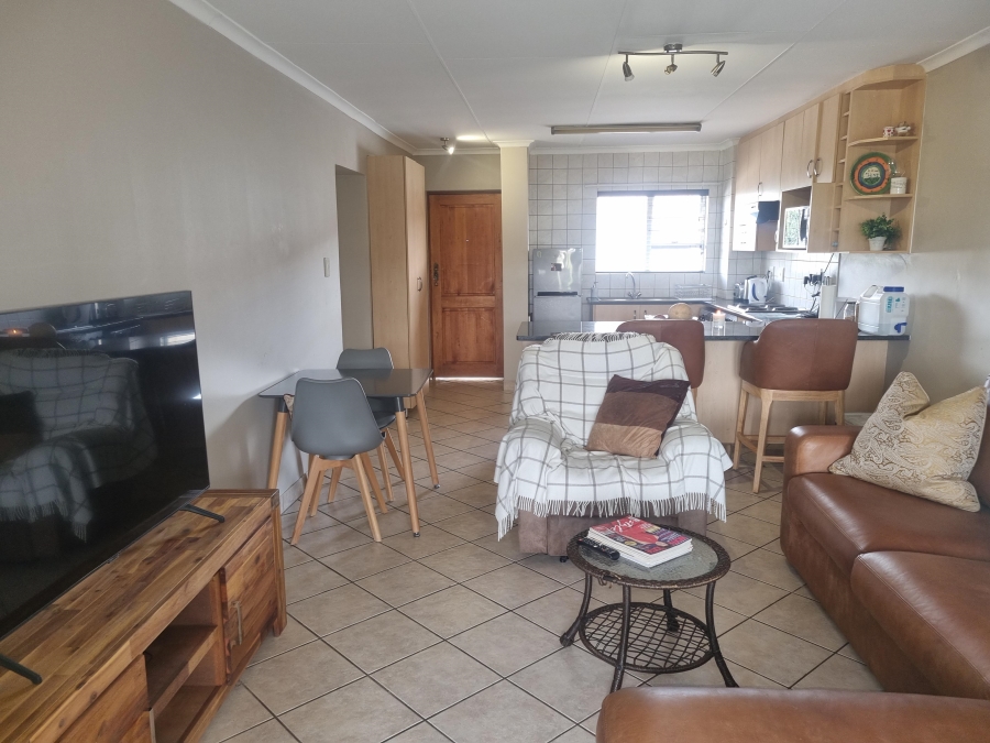 2 Bedroom Property for Sale in Leeuwenhof Estate Gauteng